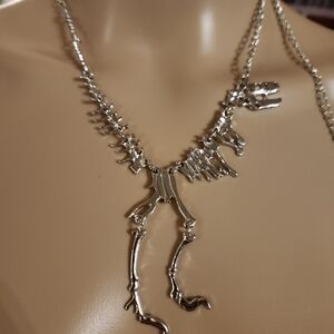 🦖Very cool Trex stainless steel necklace